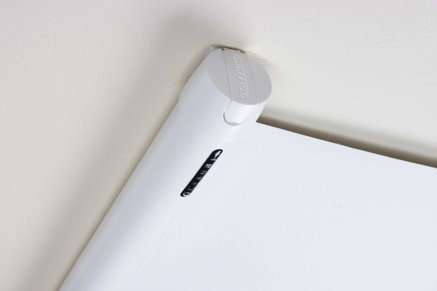 Dometic OceanAir CabinShade Dometic OceanAir CabinShade