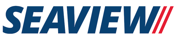 Das blaue Markenlogo von Seaview mit zwei roten Schrägstrichen am Ende.