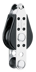 Harken Single Bullet w/Becket for Wire (099)