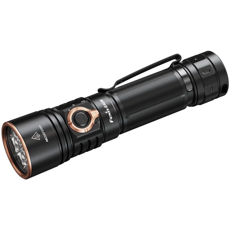 Fenix E40R LED EDC Taschenlampe in einer Einzelansicht mit bis zu 5.000 Lumen.