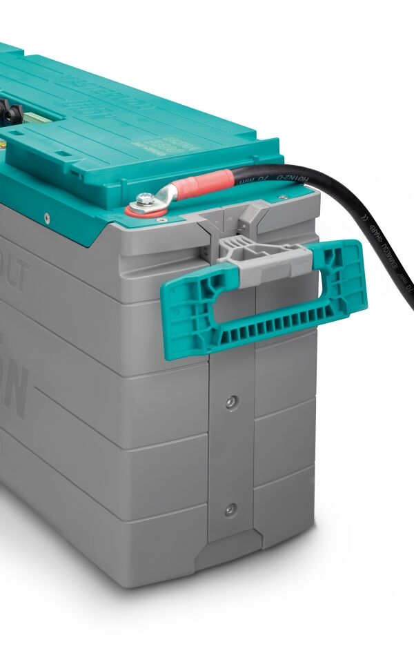 7439_mliultra5500cableopen Mastervolt MLI Ultra 24/5500 Lithium-Ionen Batterie