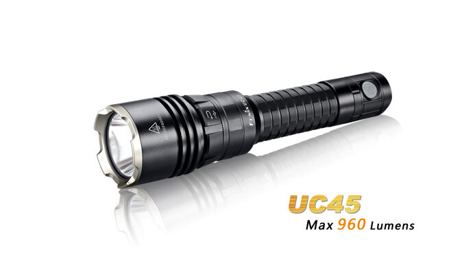 Fenix UC45 LED Taschenlampe mit USB Kabel