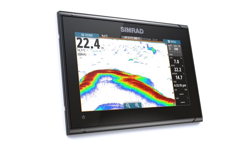 GO9_packaging_FR_Fish_Simrad-GO9-XSE-Package-Shot-Right-Facing_15331 Simrad Go9 XSE Multifunktionsdisplay 3G Radar Bundle