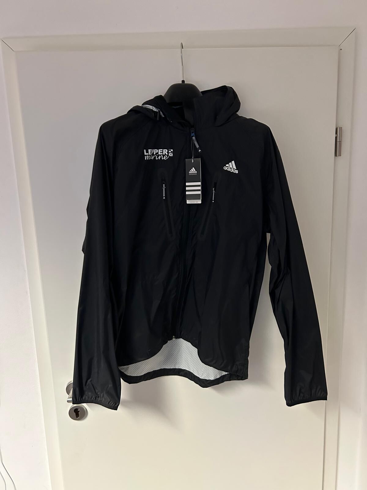 adidas adidas M ASE Crewjacket Farbe: Carbon Größe: L