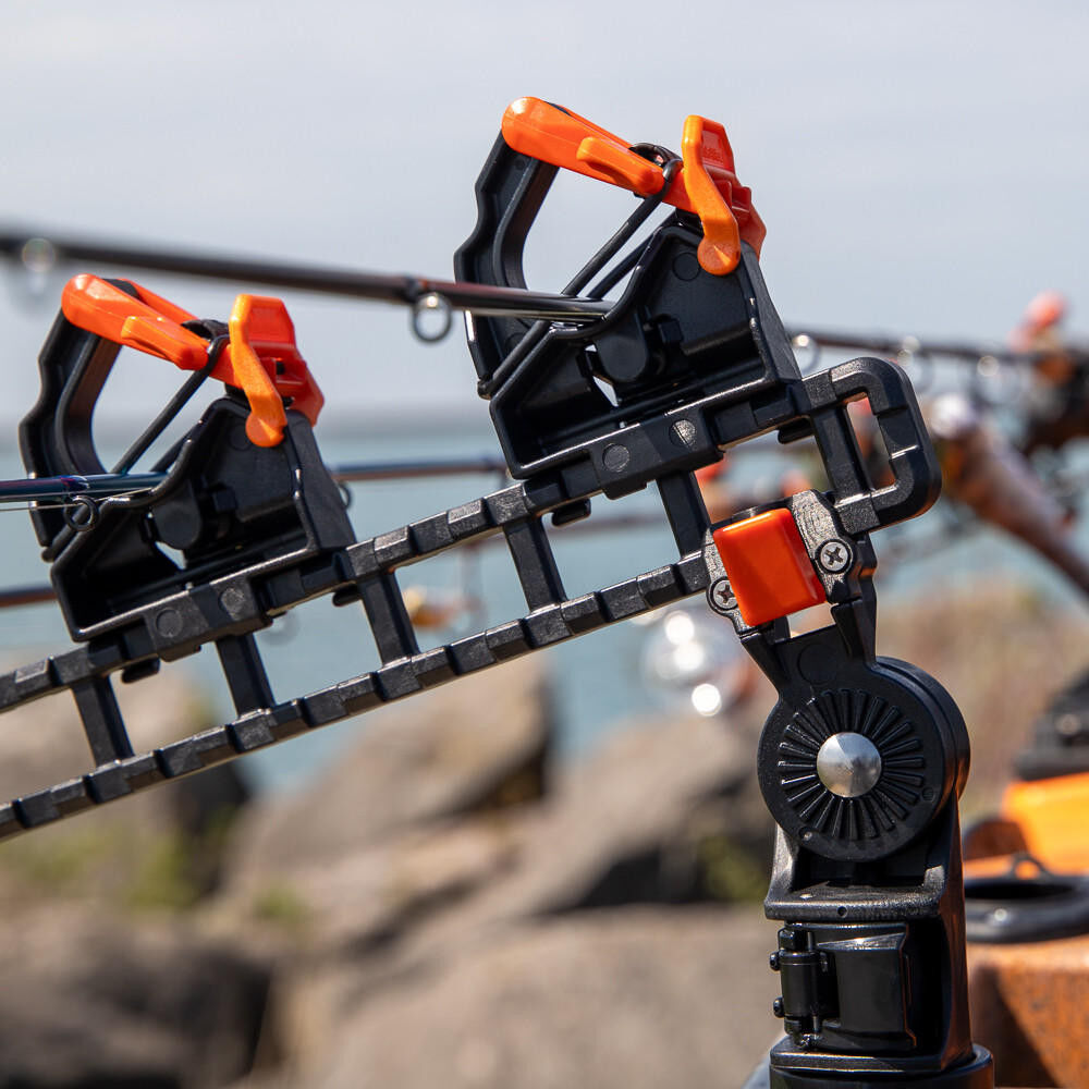 SideStage Pro Rod Rack includes 6 FlipGrips, 2 ClickTrac Rails, LNL Mount