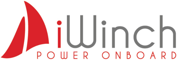 Das rote und graue Firmenlogo der Marke iWinch mit dem Schriftzug Power Onboard.