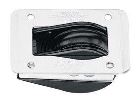 Harken 1.75 Dinghy Thru Deck Block w/Coverplate (046)