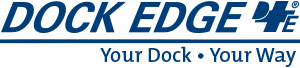 Das blaue Firmenlogo der Marke Dock Edge mit dem Slogan Your Dock Your Way.
