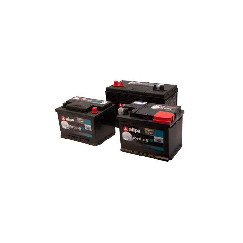 Drei schwarze Allpa Batterien in unterschiedlichen Grössen auf weißem Hintergrund.